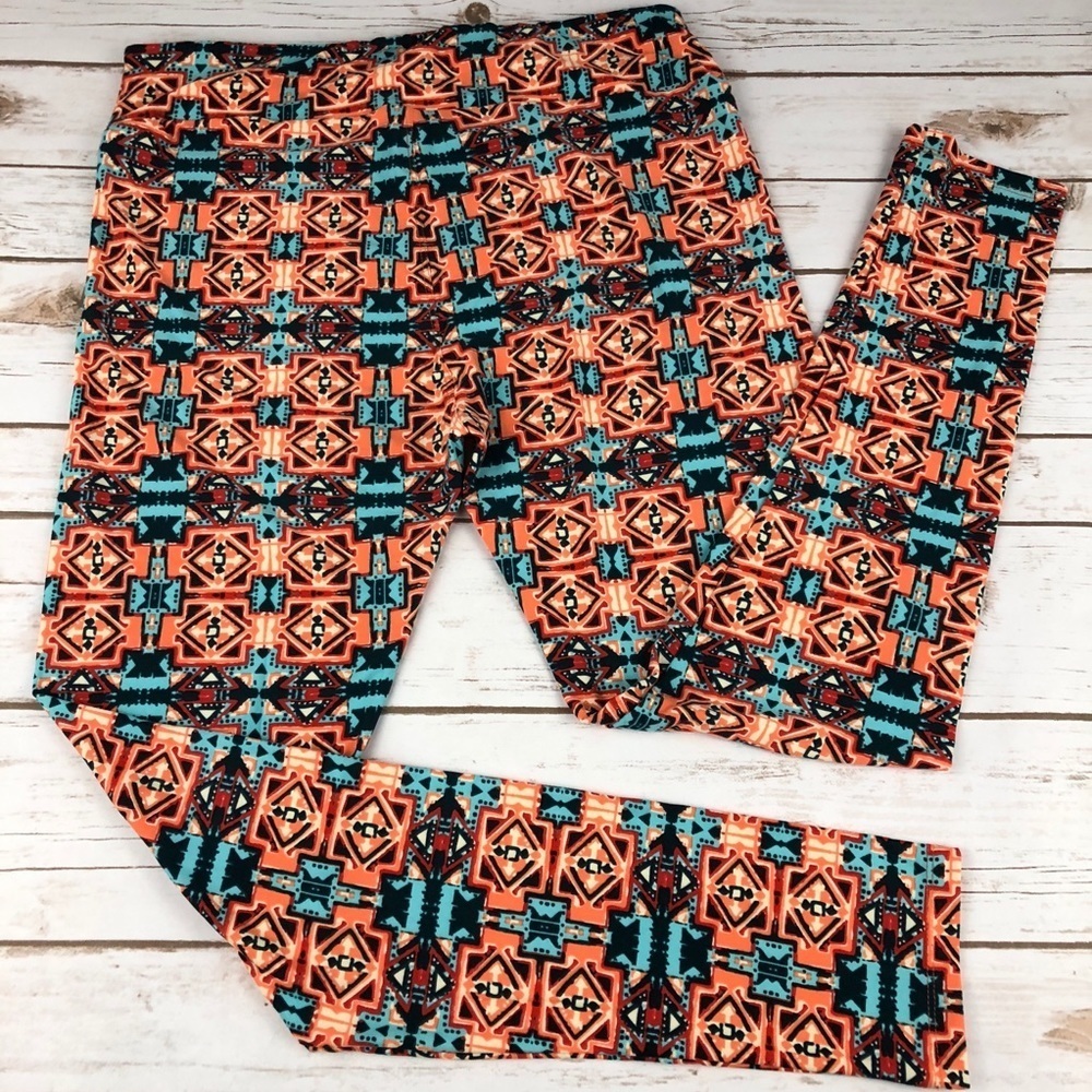 LuLaRoe Black, Red, & Cream Aztec Leggings NWOT - Picture 3 of 4